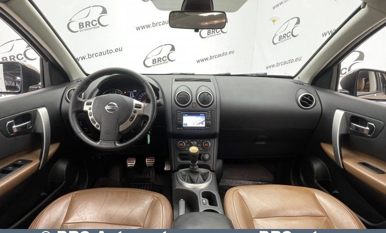 Nissan Qashqai 1.6 dCi +2 2013 full