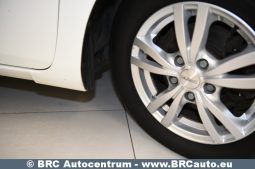 Toyota Auris 1.8 Hybrid Automatas 2013 full