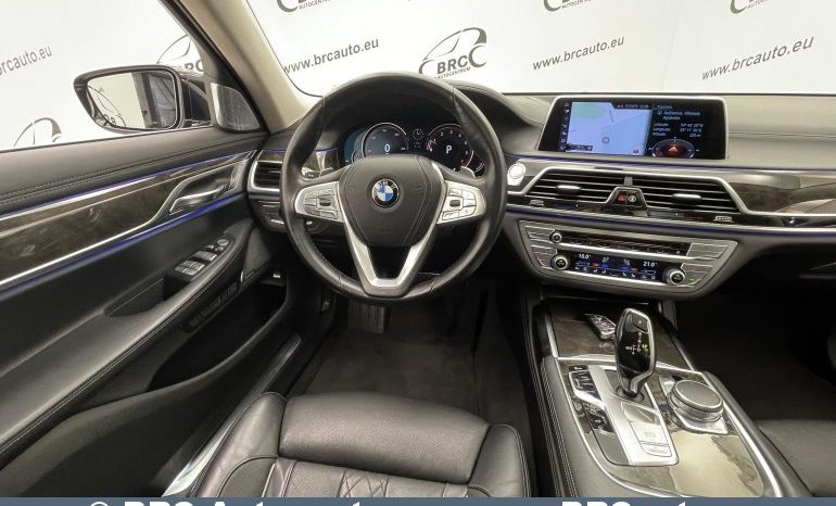 BMW 750 iL Automatas 2016 full