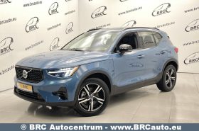 Volvo XC 40 2.0 B5 Plus Dark Theme 2023