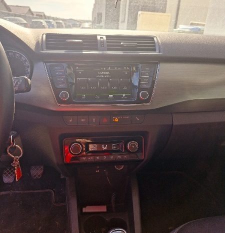 Skoda Fabia 2016 full