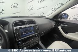Jaguar F-Pace d 2.0 AWD Automatas 2018 full