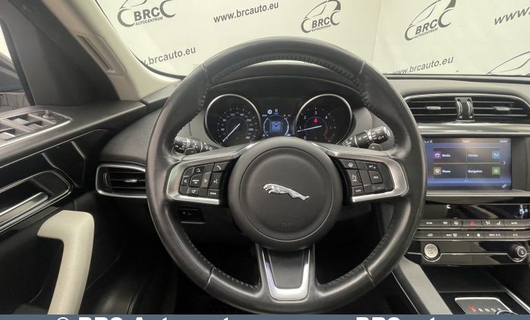 Jaguar F-Pace d 2.0 AWD Automatas 2018 full