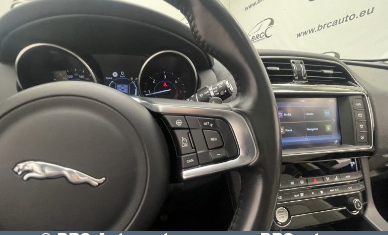 Jaguar F-Pace d 2.0 AWD Automatas 2018 full