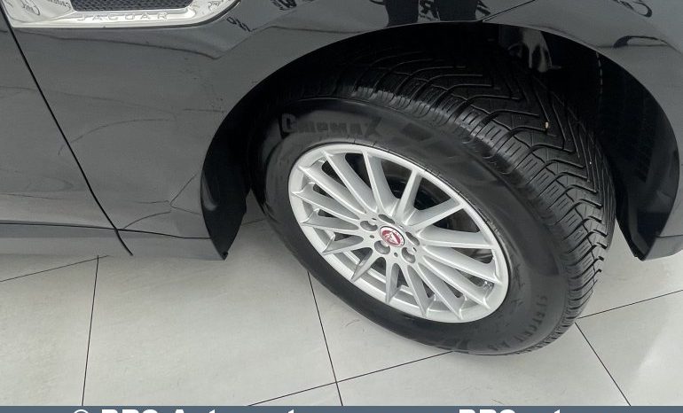 Jaguar F-Pace d 2.0 AWD Automatas 2018 full