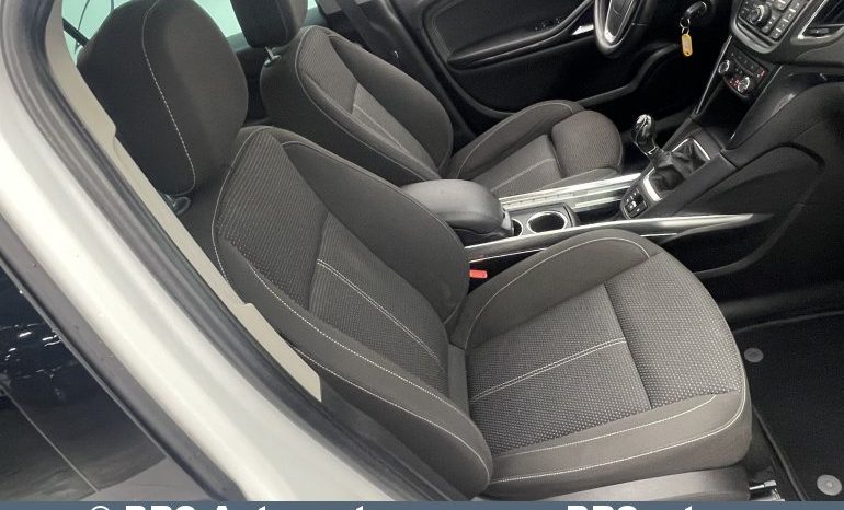 Opel Zafira Tourer 2.0 BiTurbo CDTI 2014 full