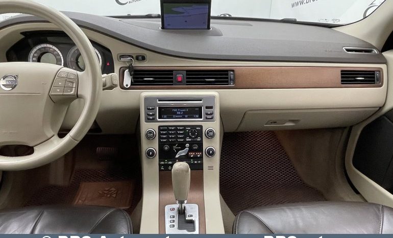 Volvo XC 70 D5 AWD Automatas 2010 full