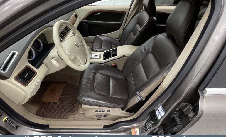 Volvo XC 70 D5 AWD Automatas 2010 full