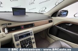 Volvo XC 70 D5 AWD Automatas 2010 full