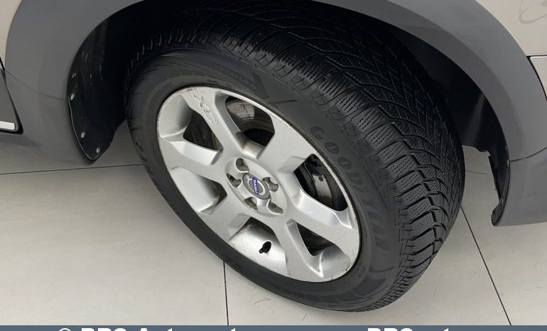 Volvo XC 70 D5 AWD Automatas 2010 full