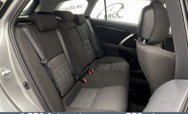 Toyota Avensis 1.8 Valvematic Linea Sol 2012 full