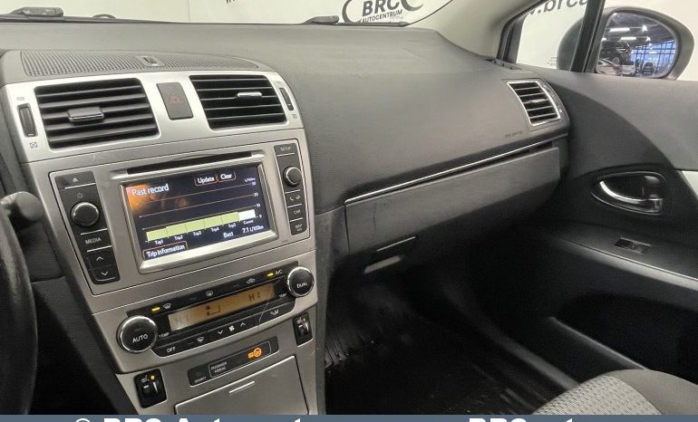 Toyota Avensis 1.8 Valvematic Linea Sol 2012 full