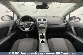 Toyota Avensis 1.8 Valvematic Linea Sol 2012