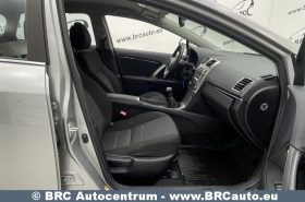 Toyota Avensis 1.8 Valvematic Linea Sol 2012