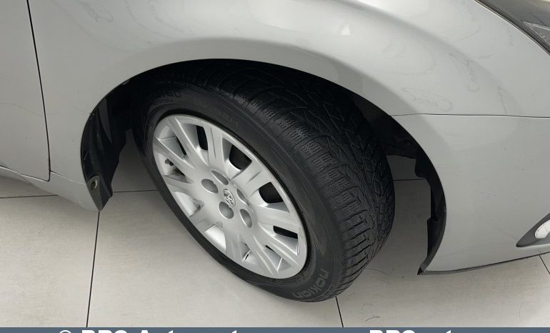 Toyota Avensis 1.8 Valvematic Linea Sol 2012 full