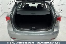 Toyota Avensis 1.8 Valvematic Linea Sol 2012 full