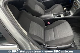 Toyota Avensis 1.8 Valvematic Linea Sol 2012