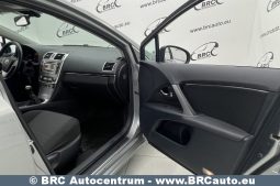 Toyota Avensis 1.8 Valvematic Linea Sol 2012 full