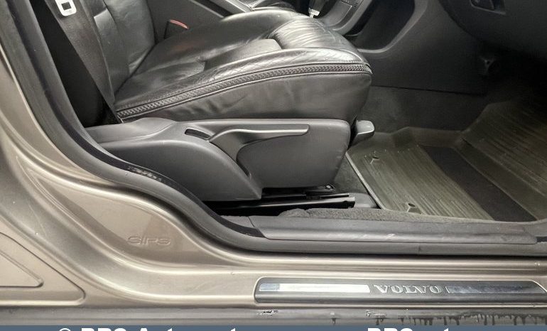 Volvo XC 70 D5 AWD Automatas 2007 full
