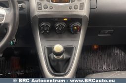 Toyota Verso 1.6 Luna 2010 full