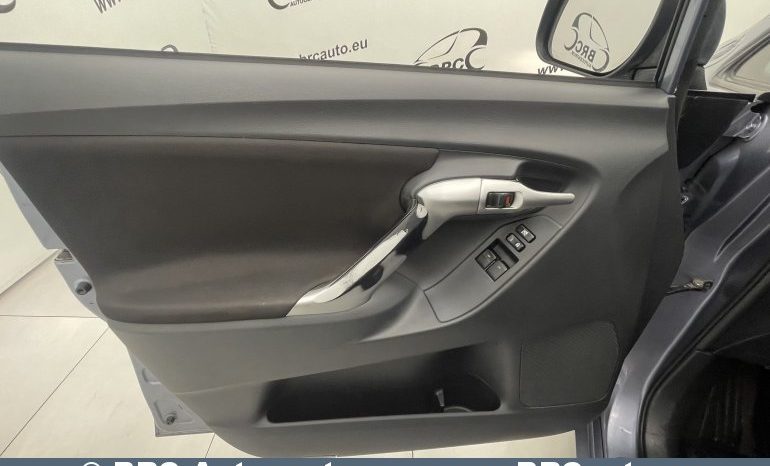 Toyota Verso 1.6 Luna 2010 full