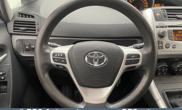 Toyota Verso 1.6 Luna 2010 full