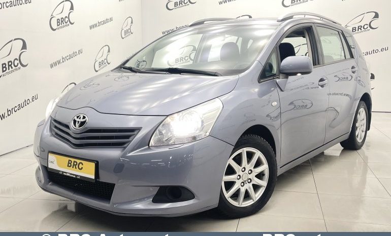 Toyota Verso 1.6 Luna 2010 full