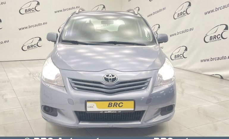 Toyota Verso 1.6 Luna 2010 full