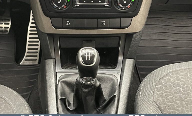 Skoda Yeti 2.0 TDI Elegance 2014 full