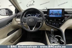 Toyota Camry Hybrid Automatas 2022 full