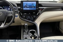 Toyota Camry Hybrid Automatas 2022 full