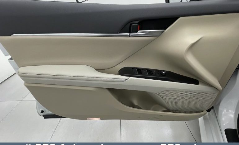 Toyota Camry Hybrid Automatas 2022 full