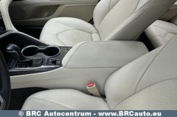 Toyota Camry Hybrid Automatas 2022 full