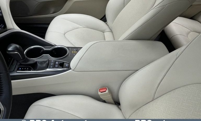 Toyota Camry Hybrid Automatas 2022 full