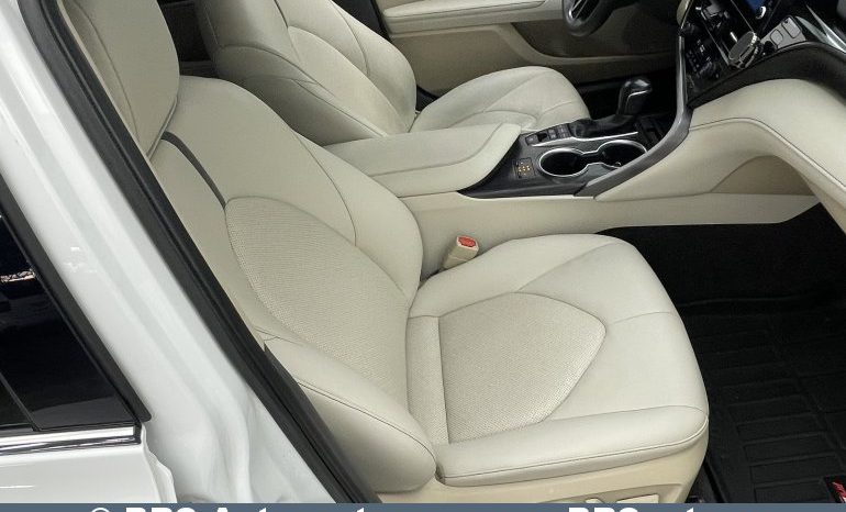 Toyota Camry Hybrid Automatas 2022 full