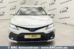 Toyota Camry Hybrid Automatas 2022 full