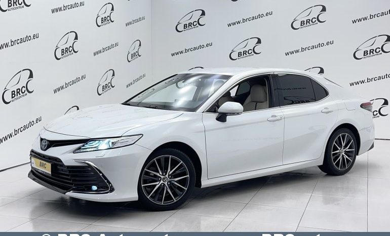 Toyota Camry Hybrid Automatas 2022 full