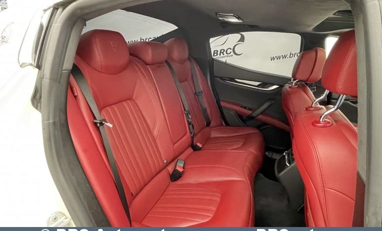 Maserati Ghibli 3.0 V6 BiTurbo Automatas 2017 full