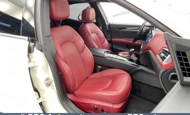 Maserati Ghibli 3.0 V6 BiTurbo Automatas 2017 full