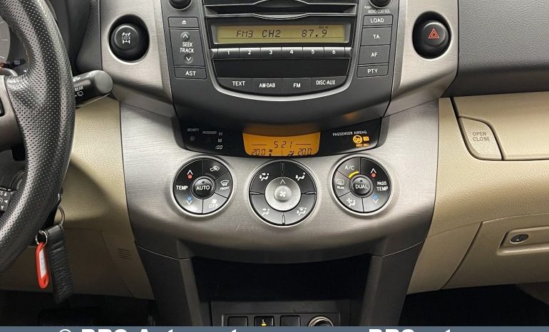 Toyota RAV 4 2.0 VVT-i Luxury Automatas 2011 full
