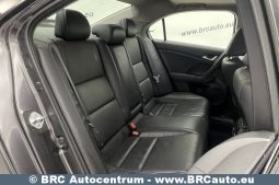 Honda Accord 2.2 i-DTEC 2011 full