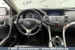 Honda Accord 2.2 i-DTEC 2011 full