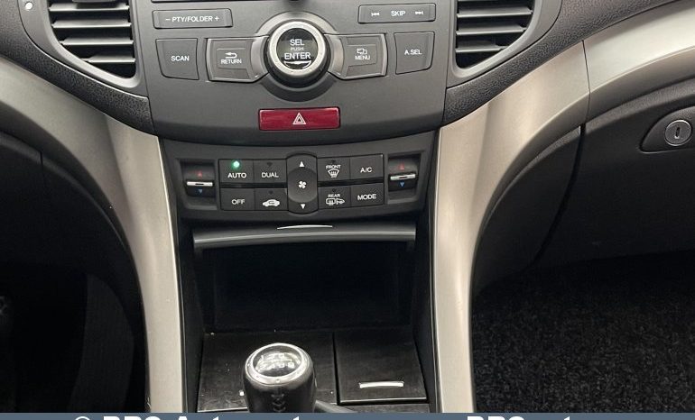 Honda Accord 2.2 i-DTEC 2011 full