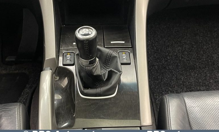 Honda Accord 2.2 i-DTEC 2011 full