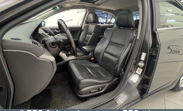 Honda Accord 2.2 i-DTEC 2011 full