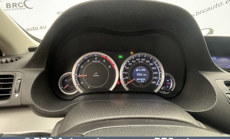 Honda Accord 2.2 i-DTEC 2011 full