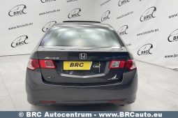 Honda Accord 2.2 i-DTEC 2011 full