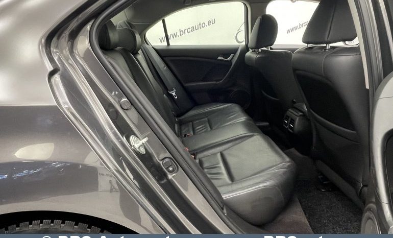 Honda Accord 2.2 i-DTEC 2011 full