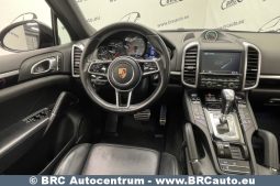 Porsche Cayenne S Automatas 2015 full