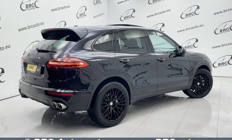 Porsche Cayenne S Automatas 2015 full